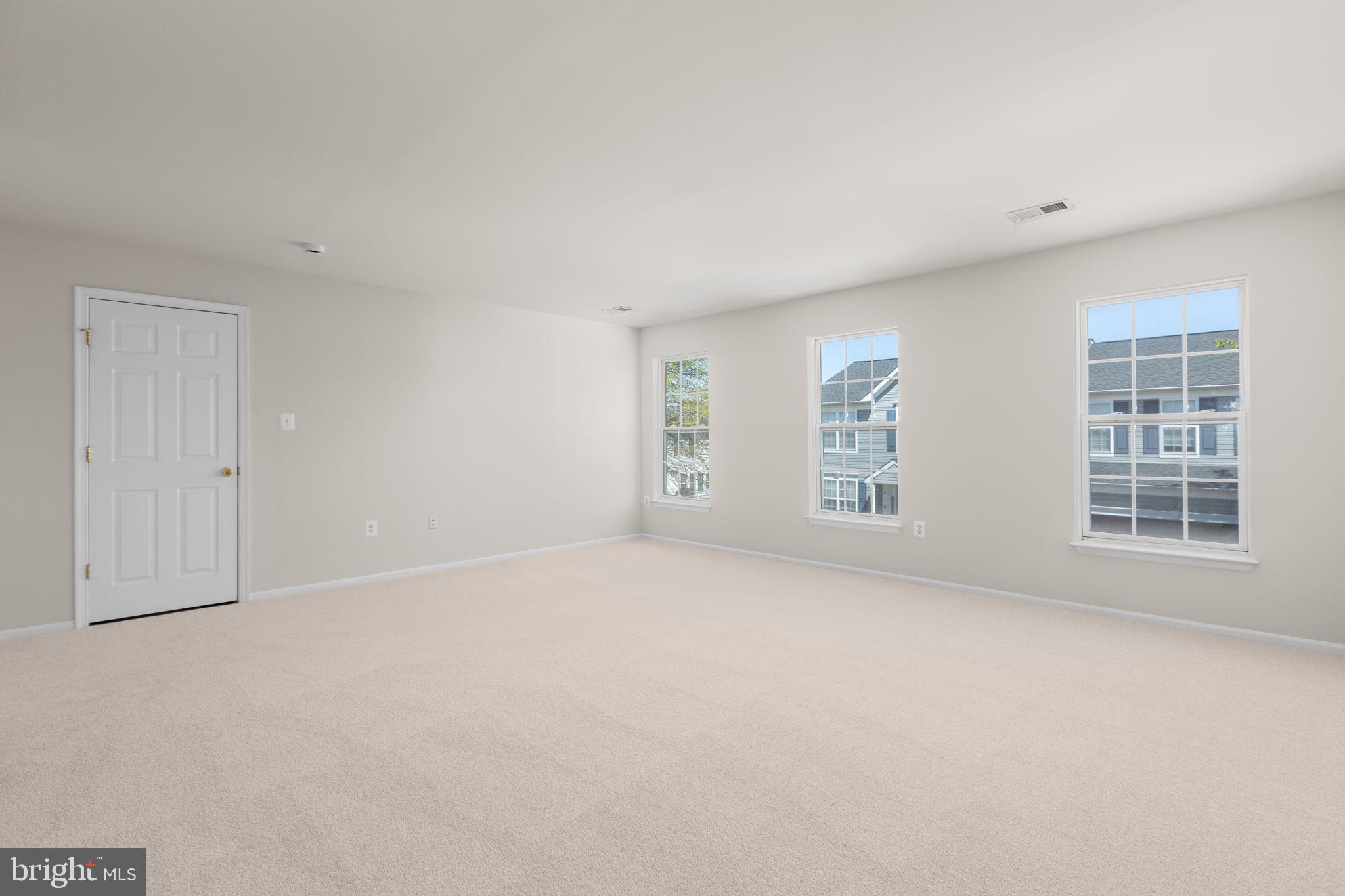 6 GLEN OAK ROAD