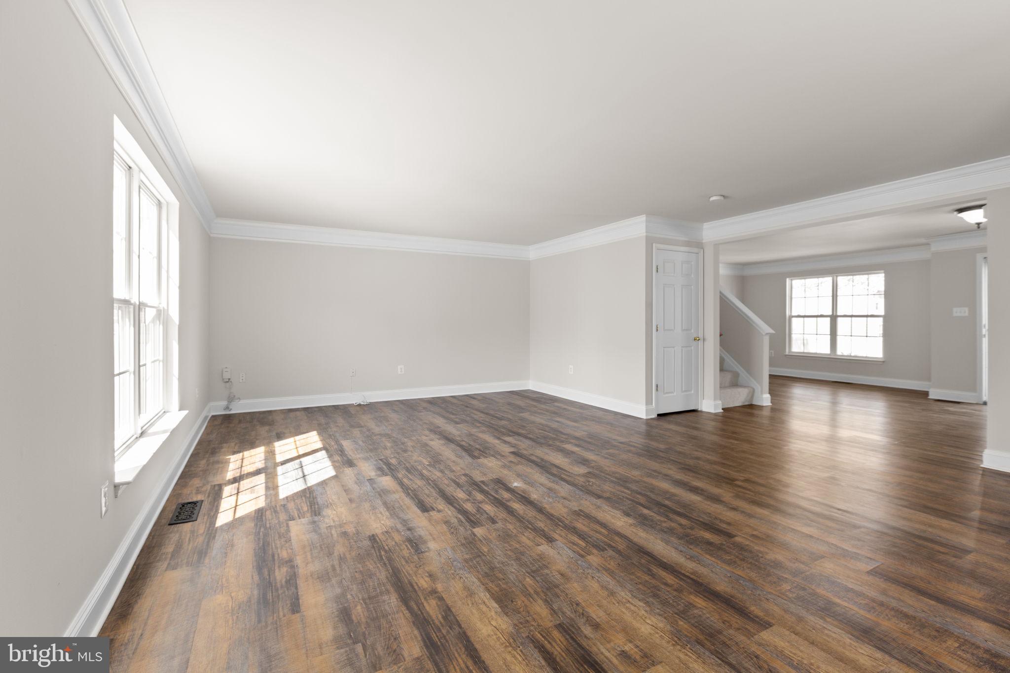 6 GLEN OAK ROAD