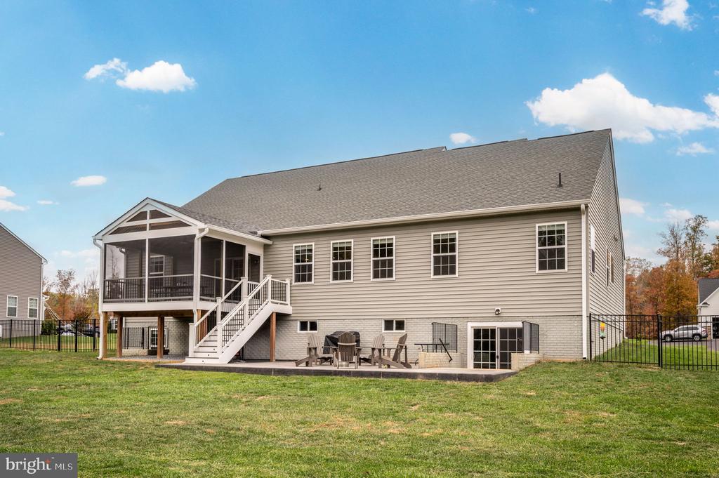 151 MOFFETT LANE