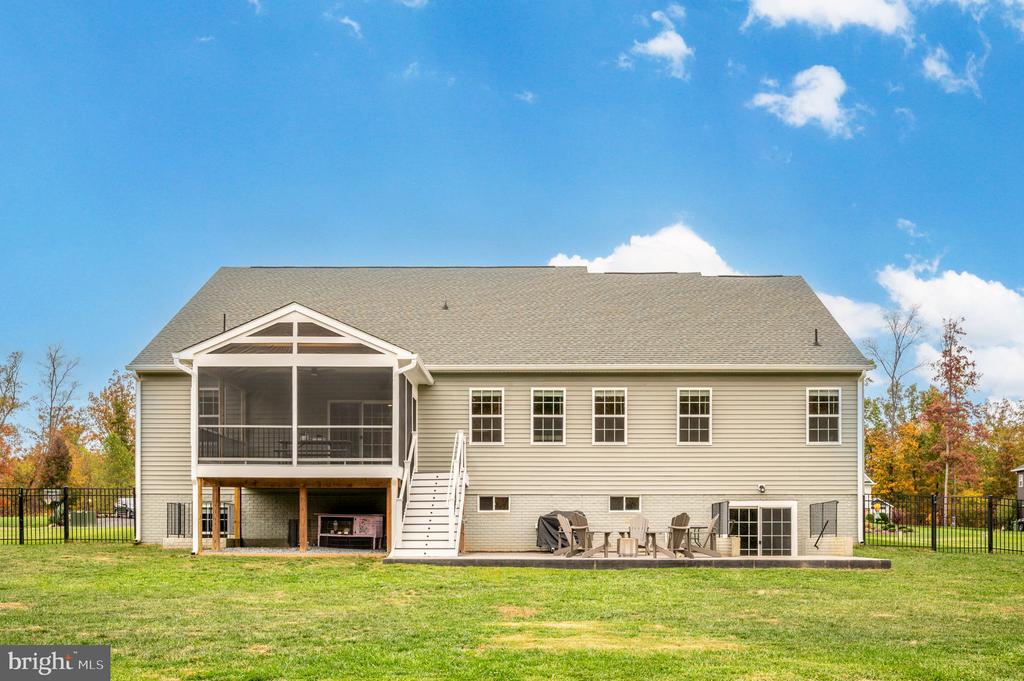 151 MOFFETT LANE