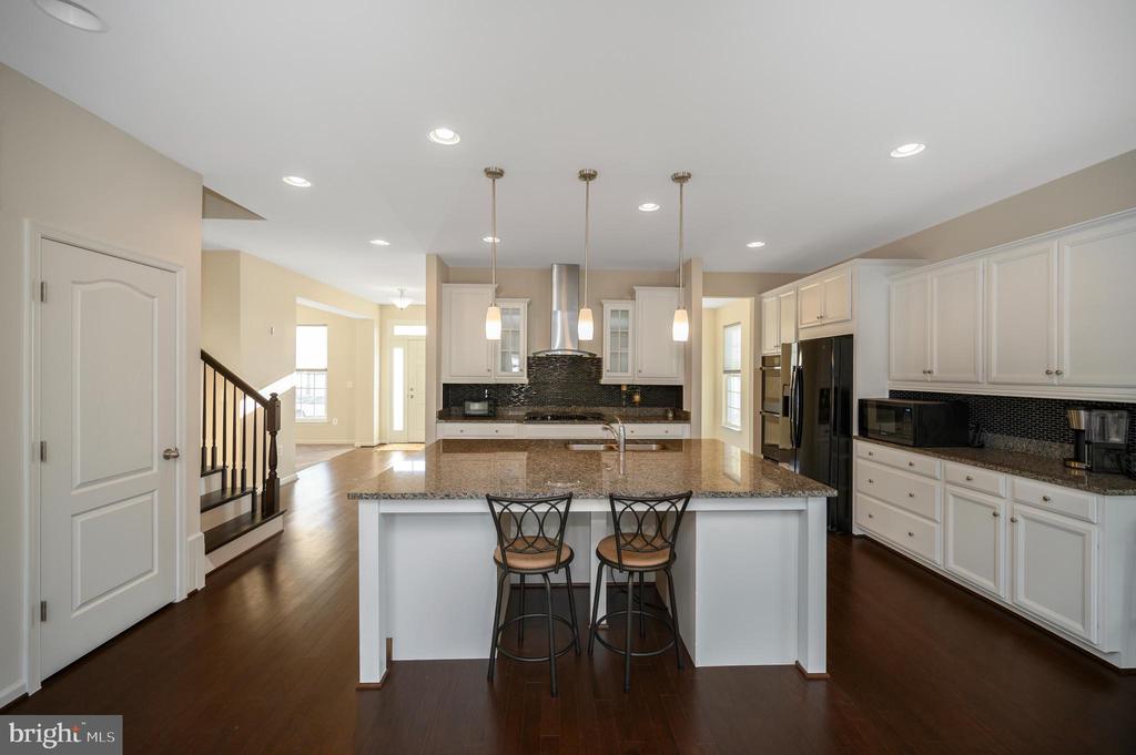 1070 CORIANDER LANE