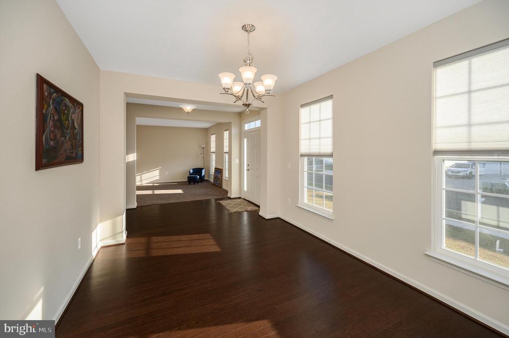 1070 CORIANDER LANE