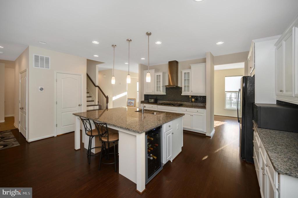 1070 CORIANDER LANE