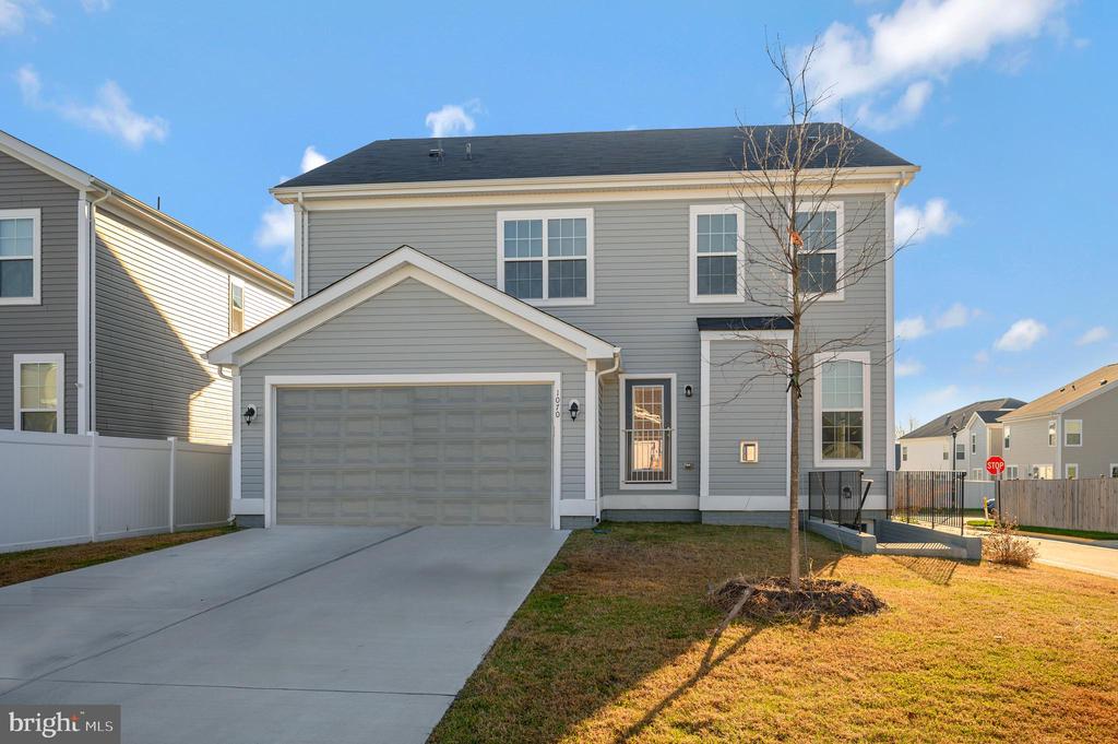 1070 CORIANDER LANE