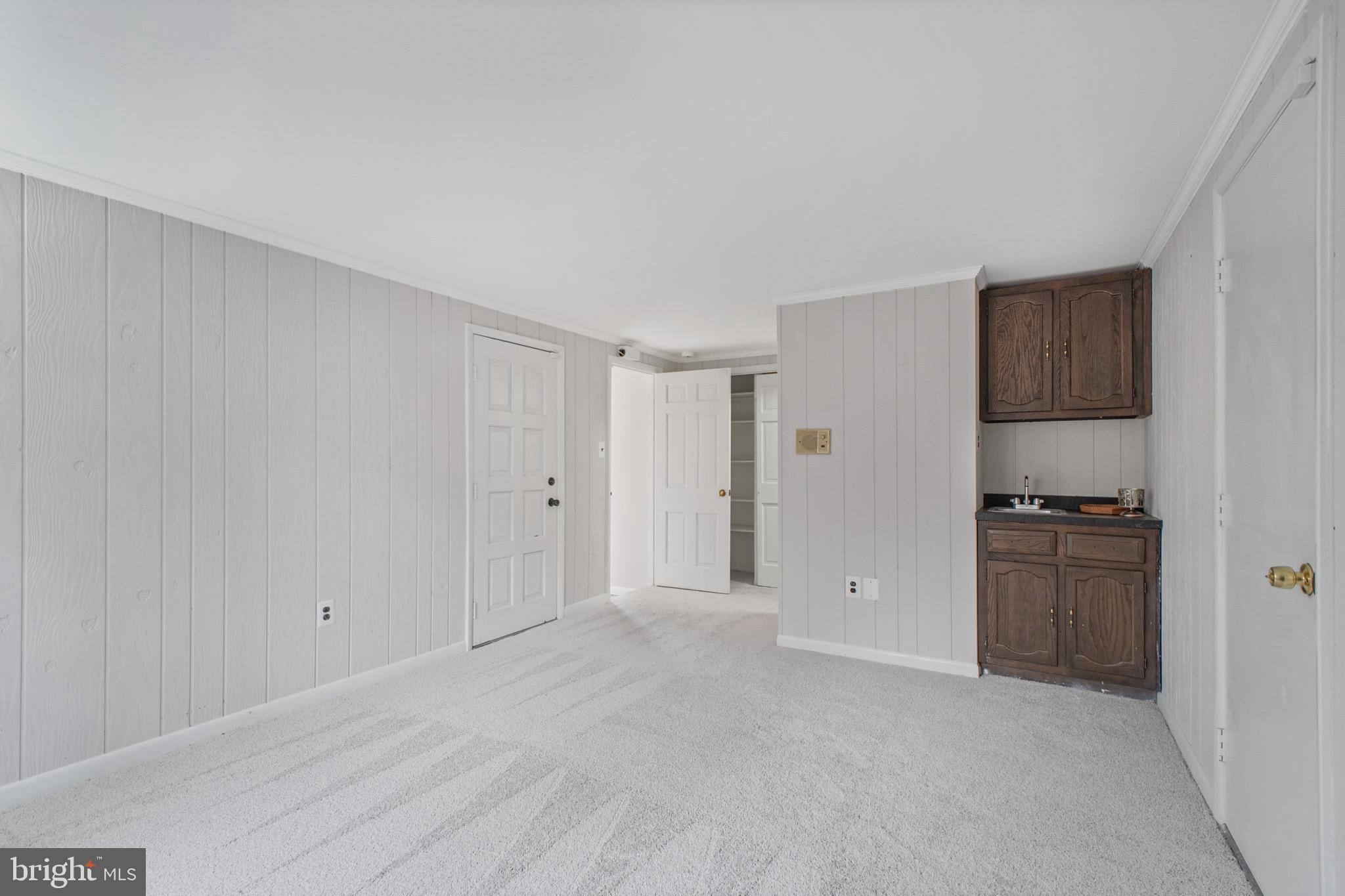 1035 AQUIA DRIVE