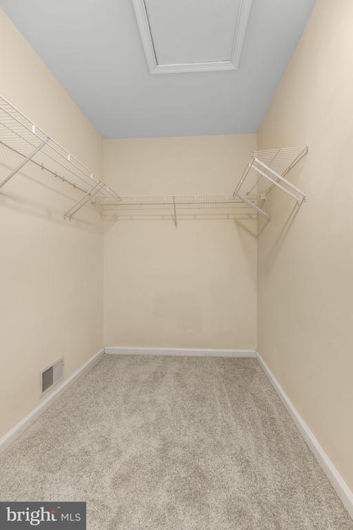 4 TAMERLANE DRIVE