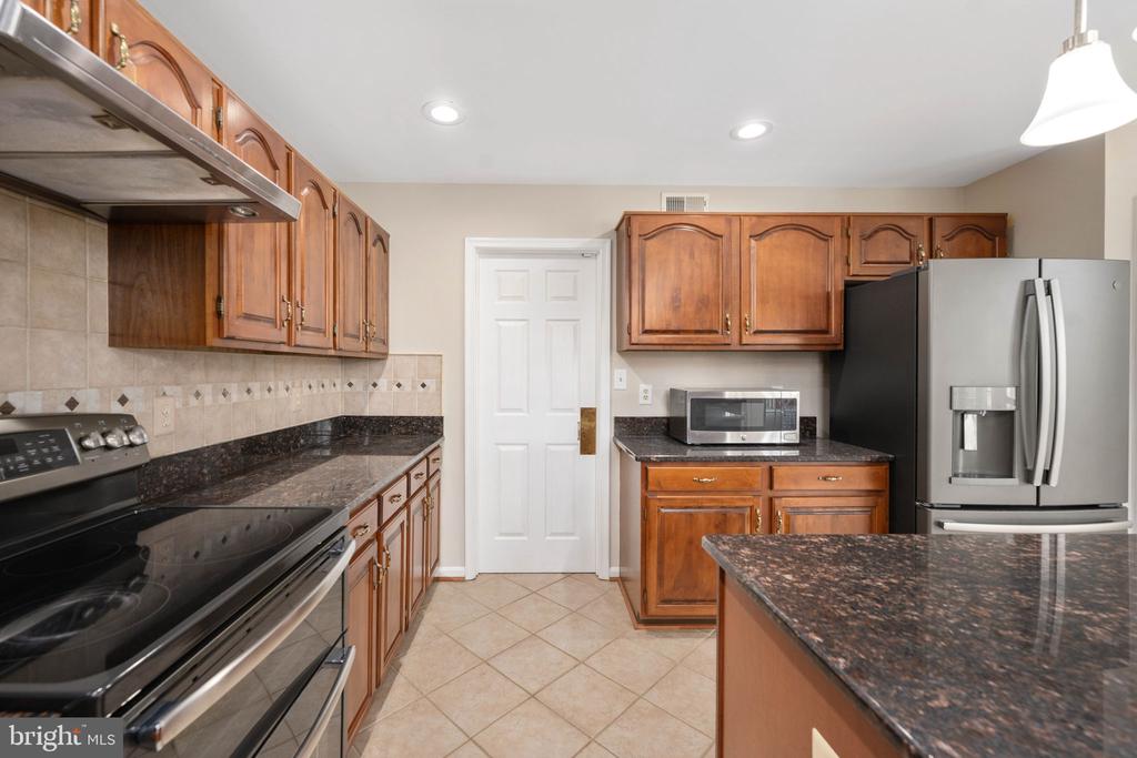 5 APPLING ROAD