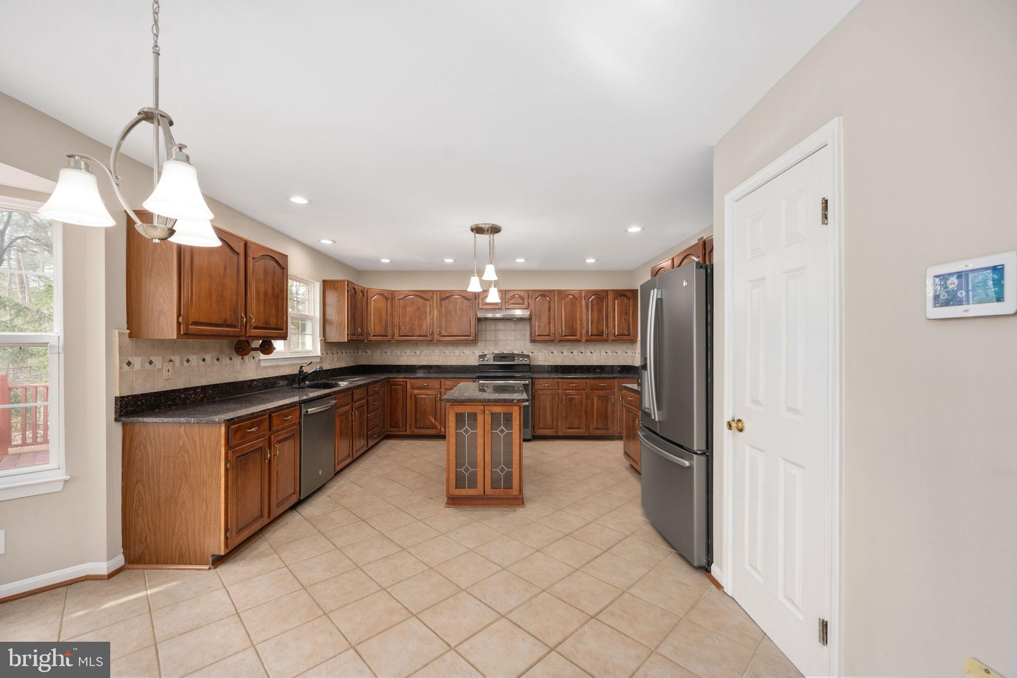 5 APPLING ROAD