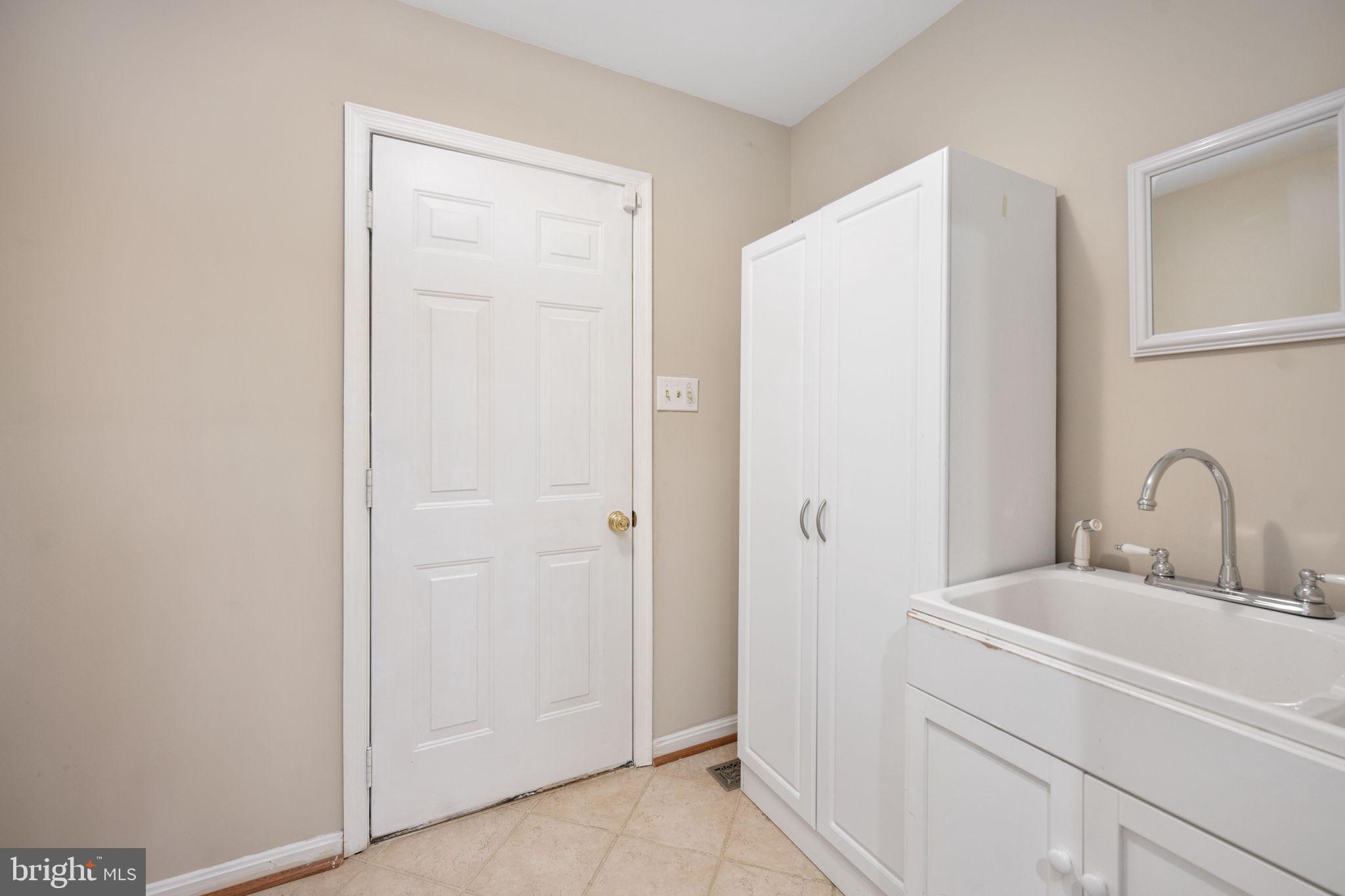 5 APPLING ROAD