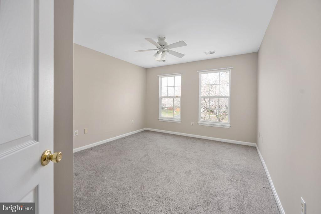 5 APPLING ROAD