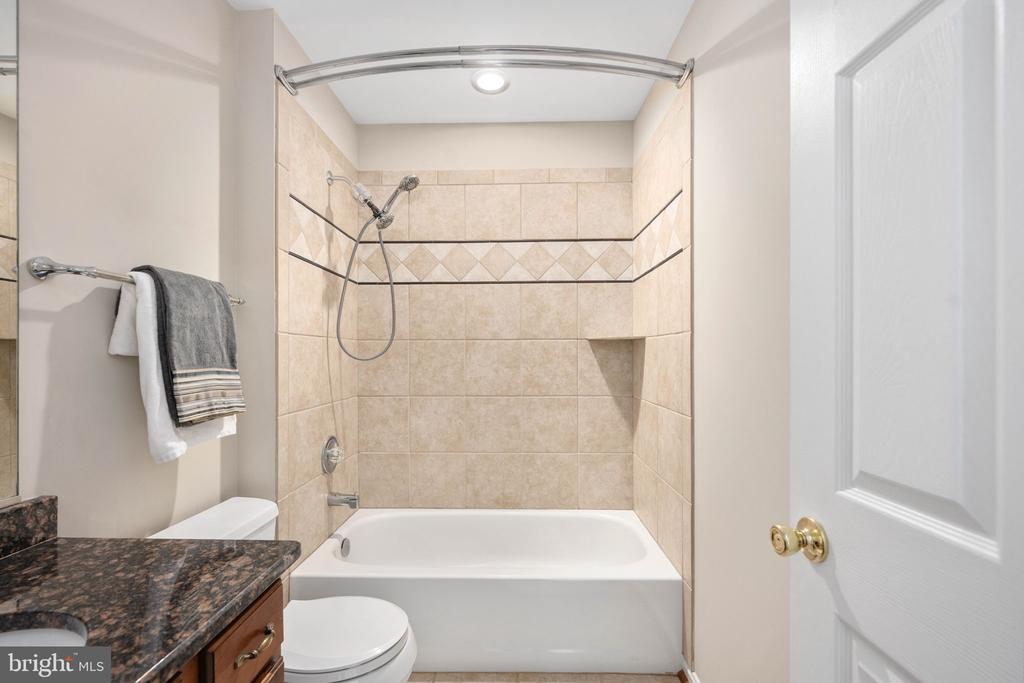 5 APPLING ROAD