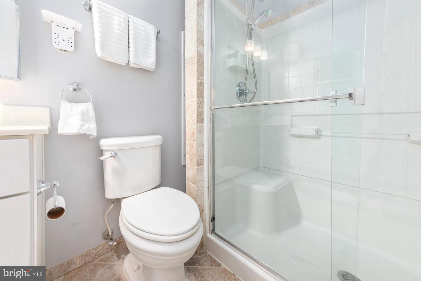 211 SLEEPY HOLLOW TRAIL