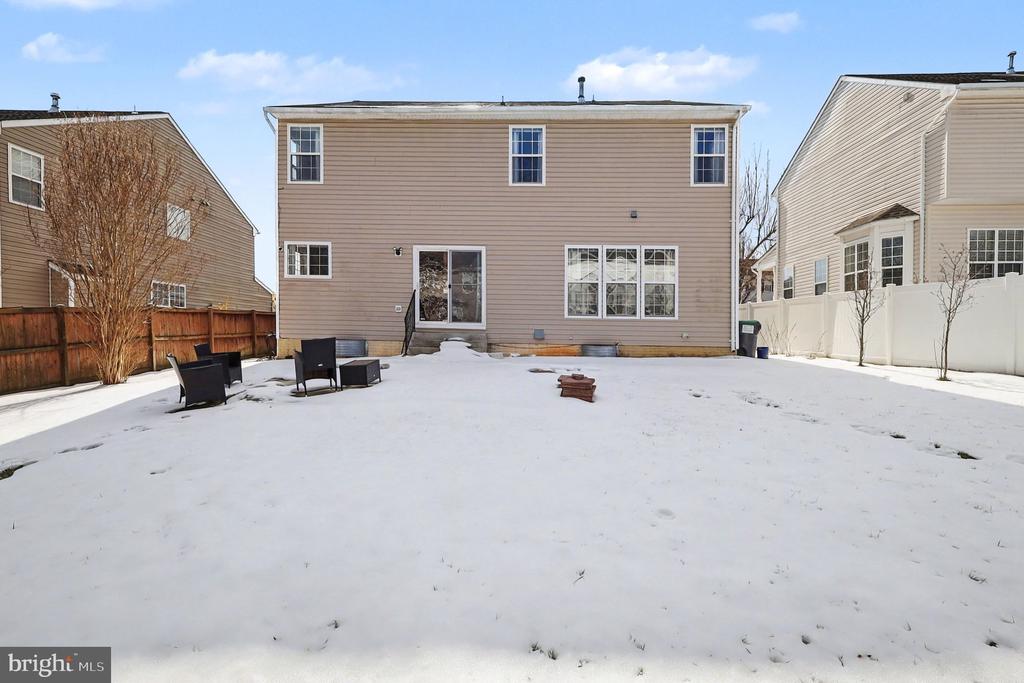 15 THAXTON COURT