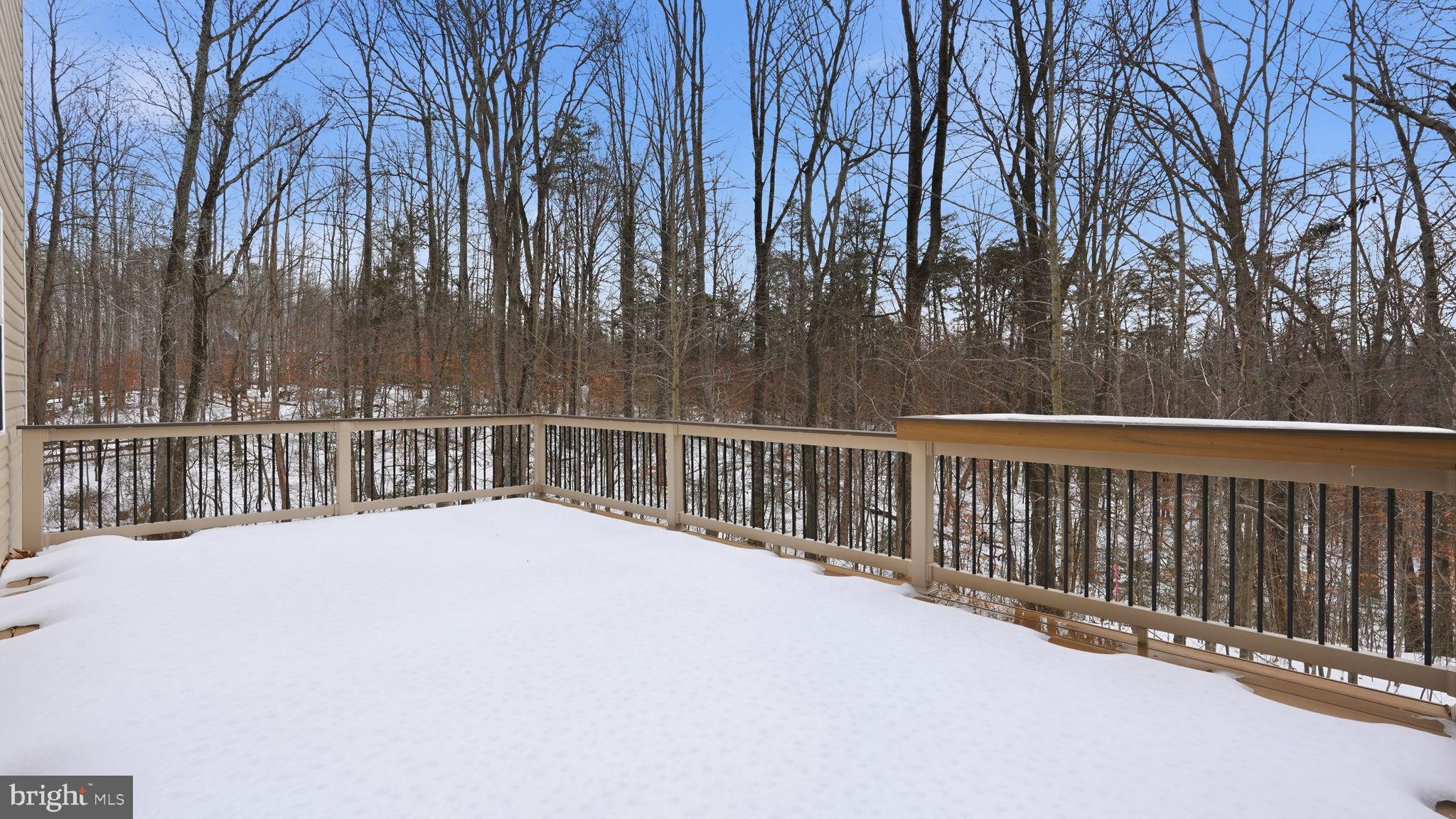 141 LIVINGWOOD COURT