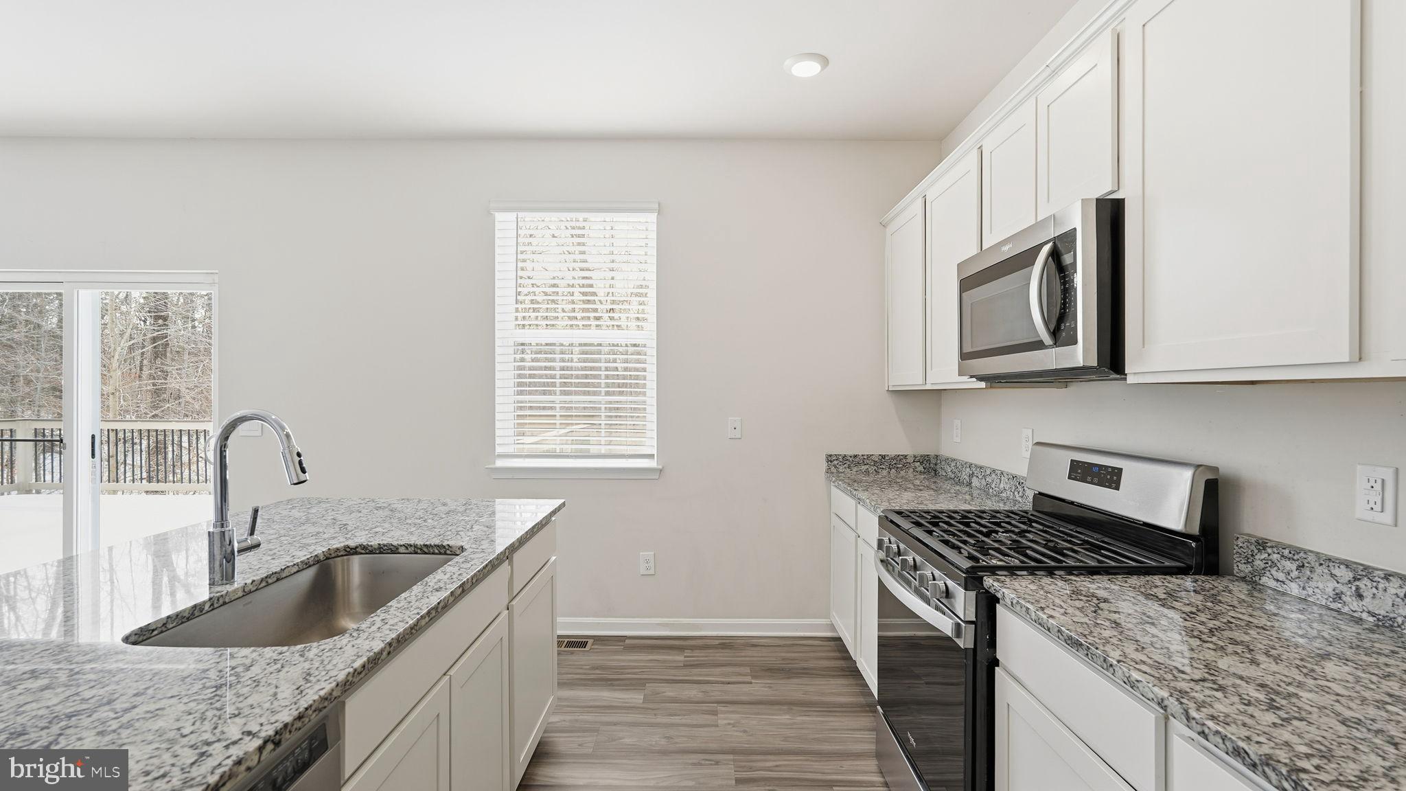 141 LIVINGWOOD COURT