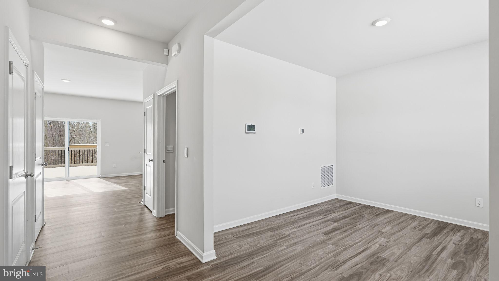 141 LIVINGWOOD COURT