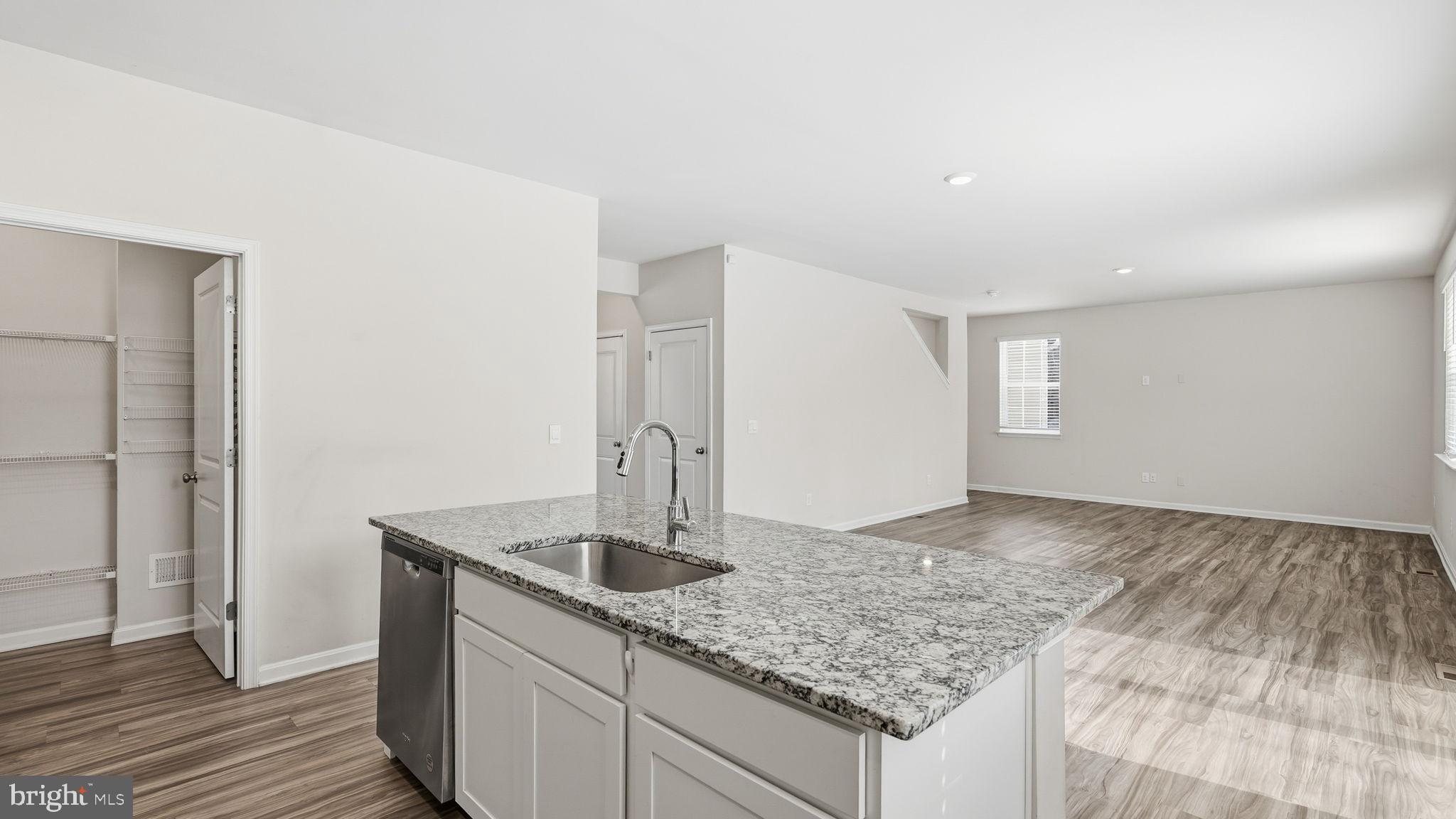 141 LIVINGWOOD COURT