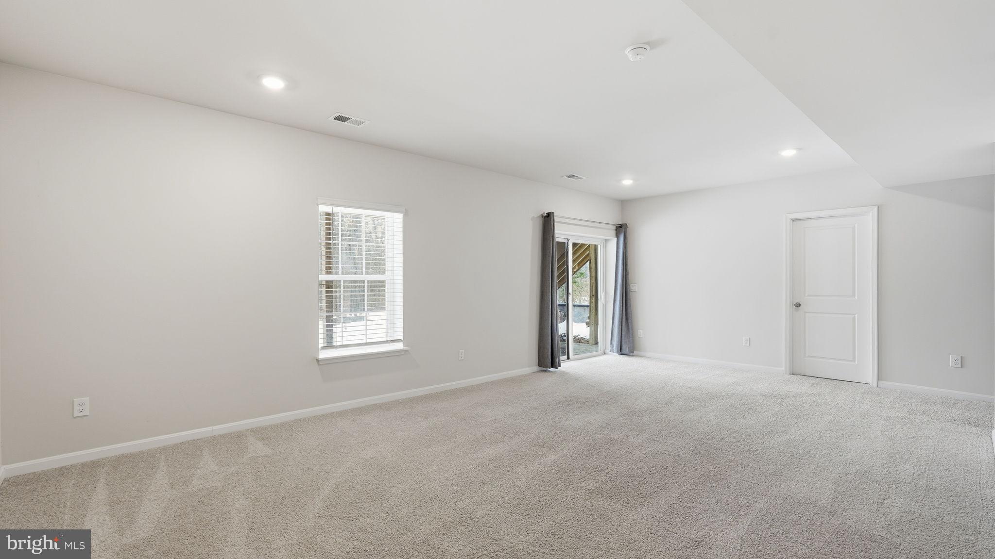 141 LIVINGWOOD COURT