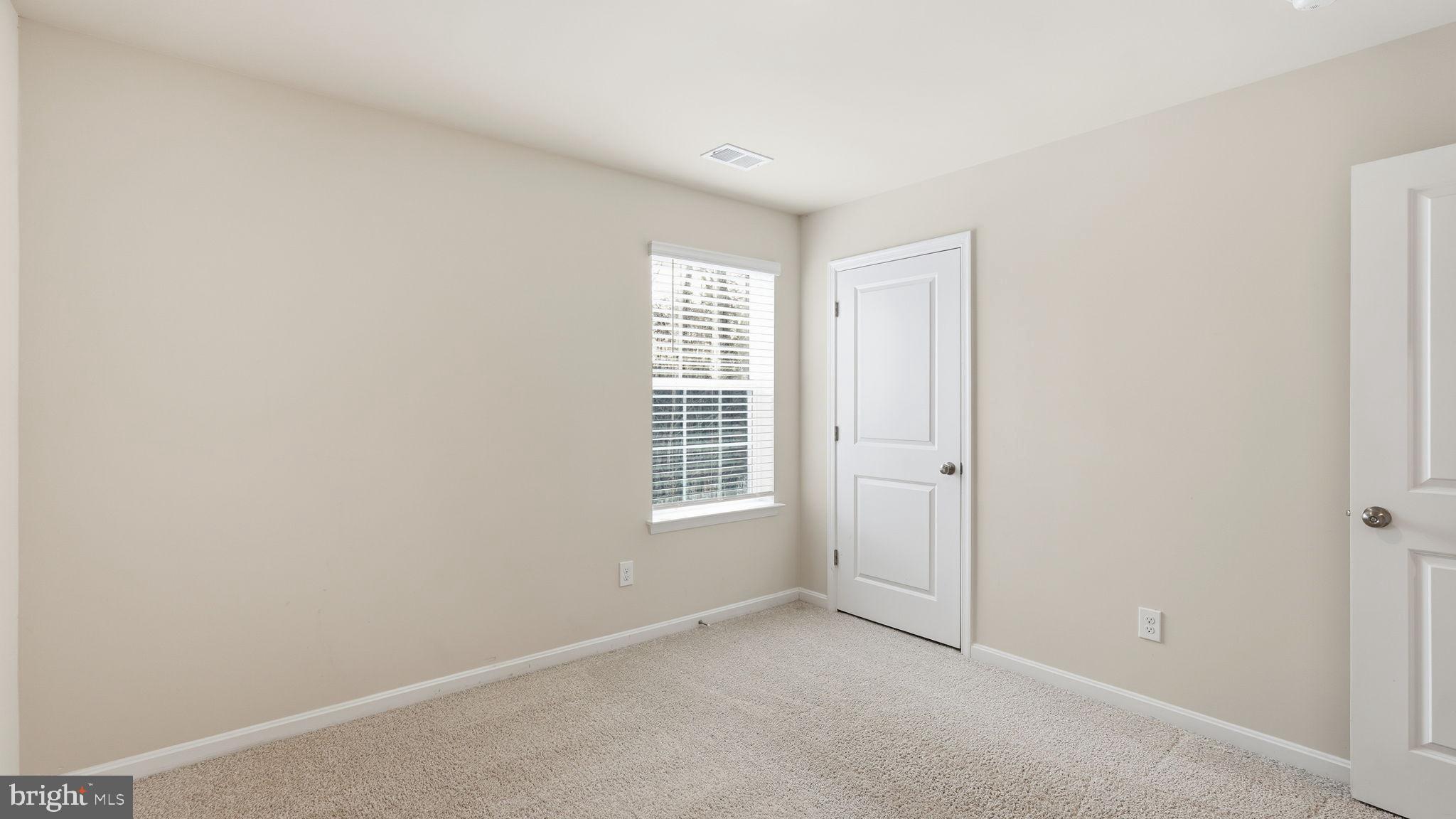 141 LIVINGWOOD COURT