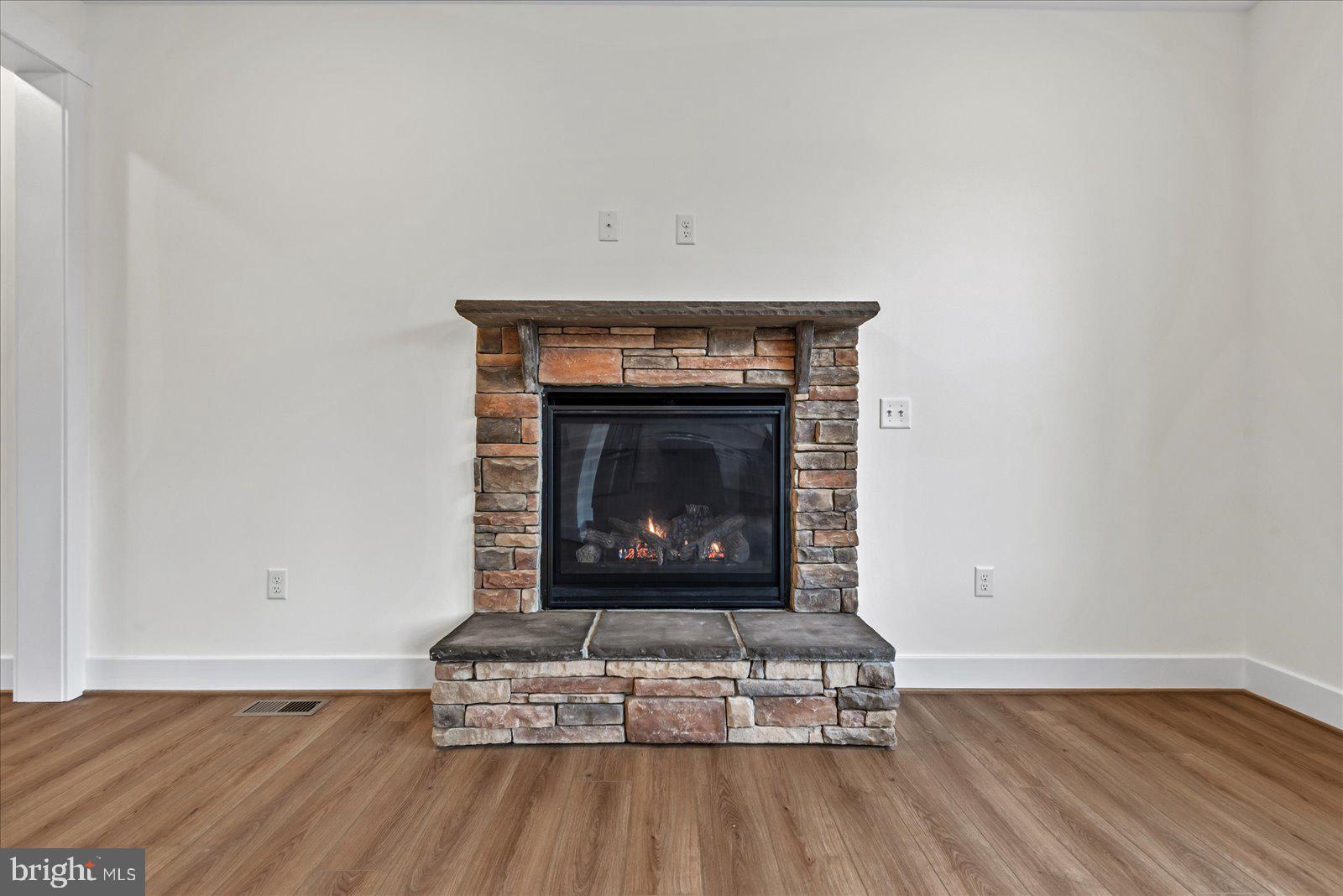 209 DOC STONE ROAD