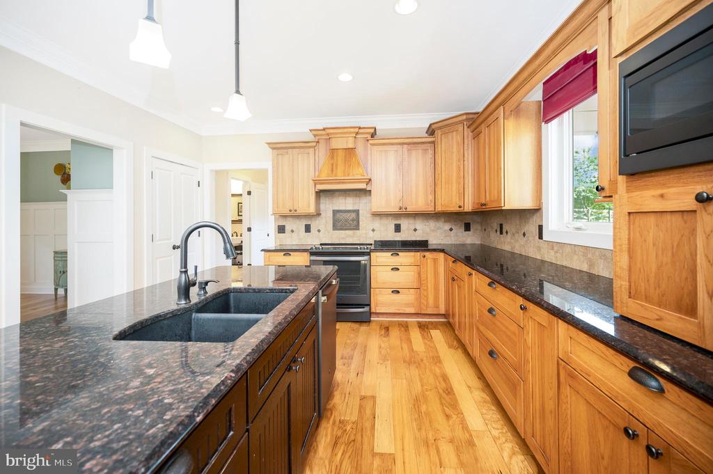 45 TURNSTONE COURT