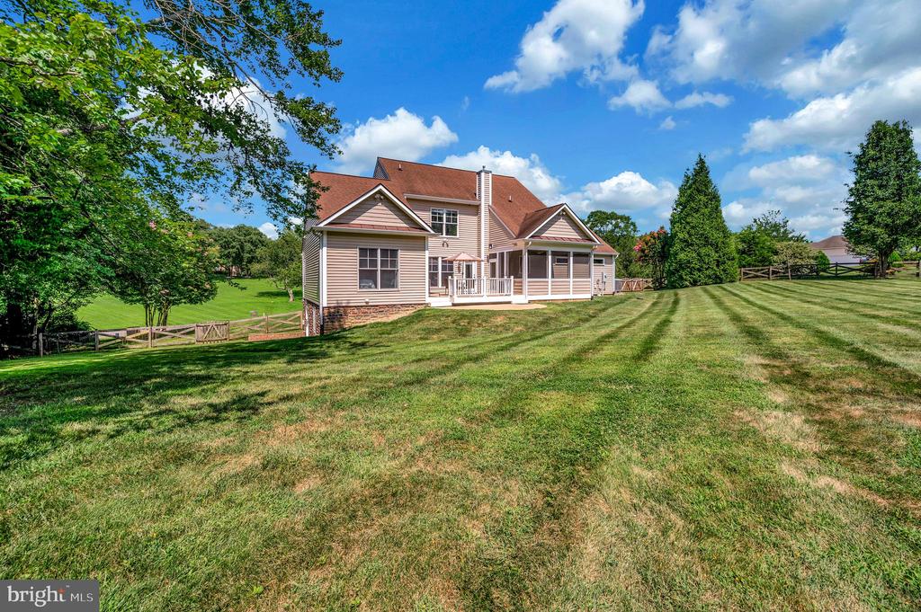 45 TURNSTONE COURT