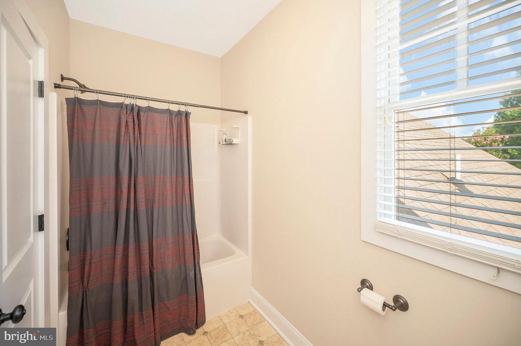 45 TURNSTONE COURT