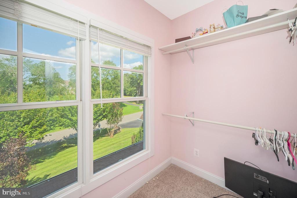 45 TURNSTONE COURT