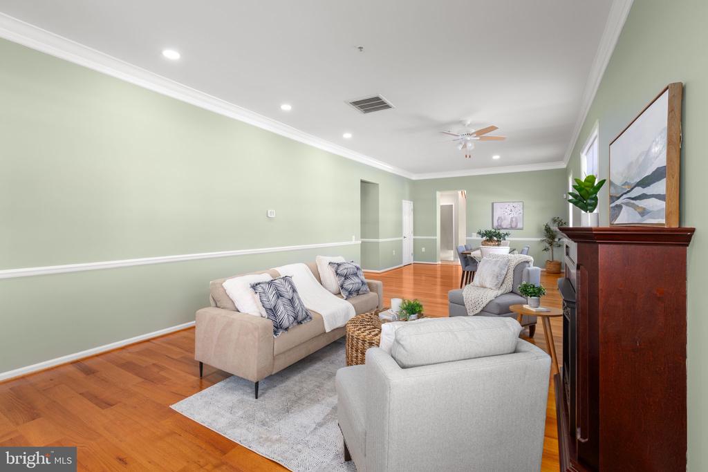 3 CHANTILLY PLACE