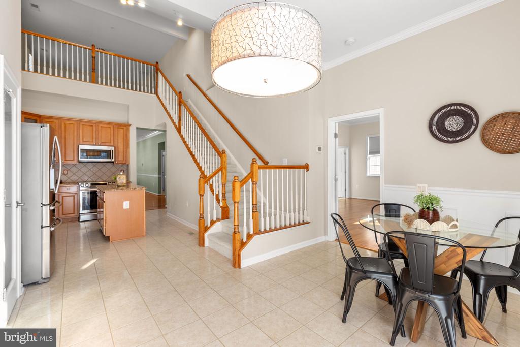 3 CHANTILLY PLACE