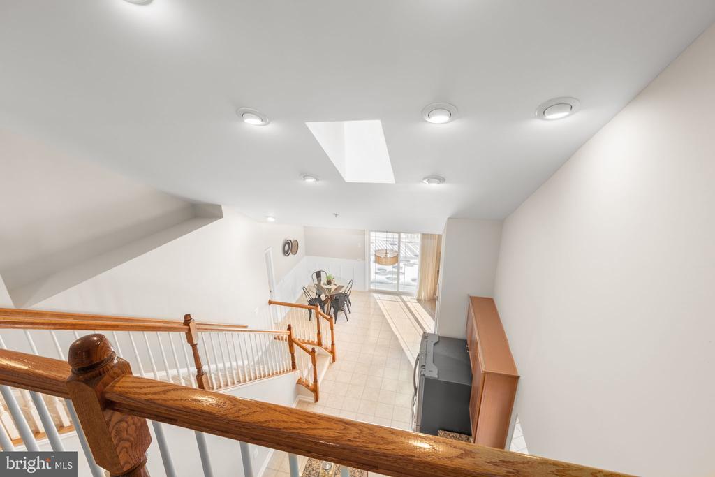 3 CHANTILLY PLACE
