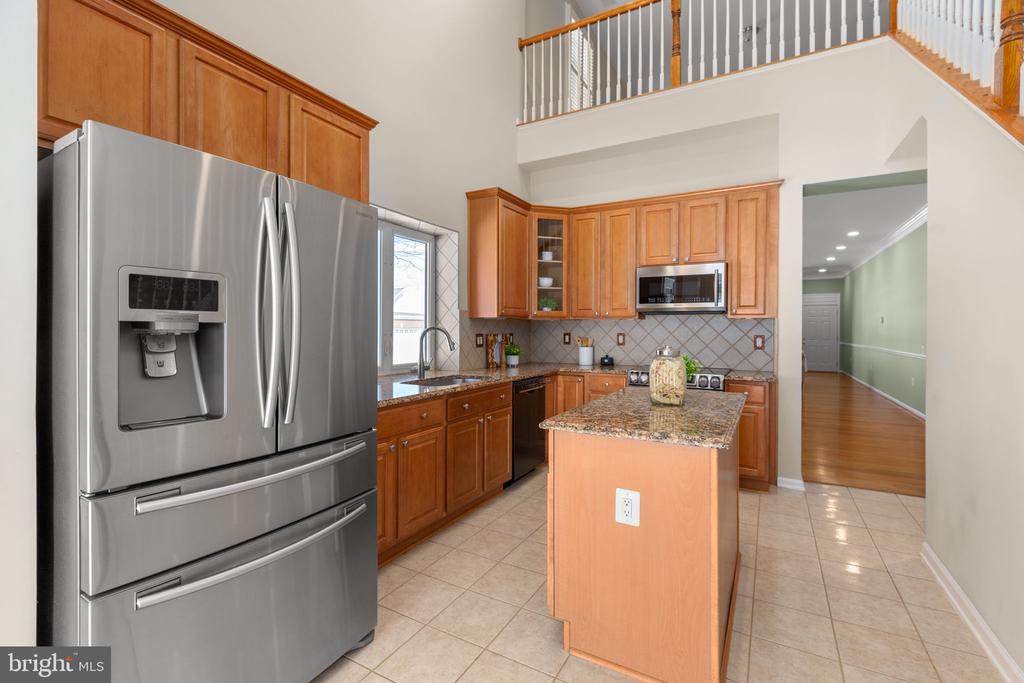 3 CHANTILLY PLACE