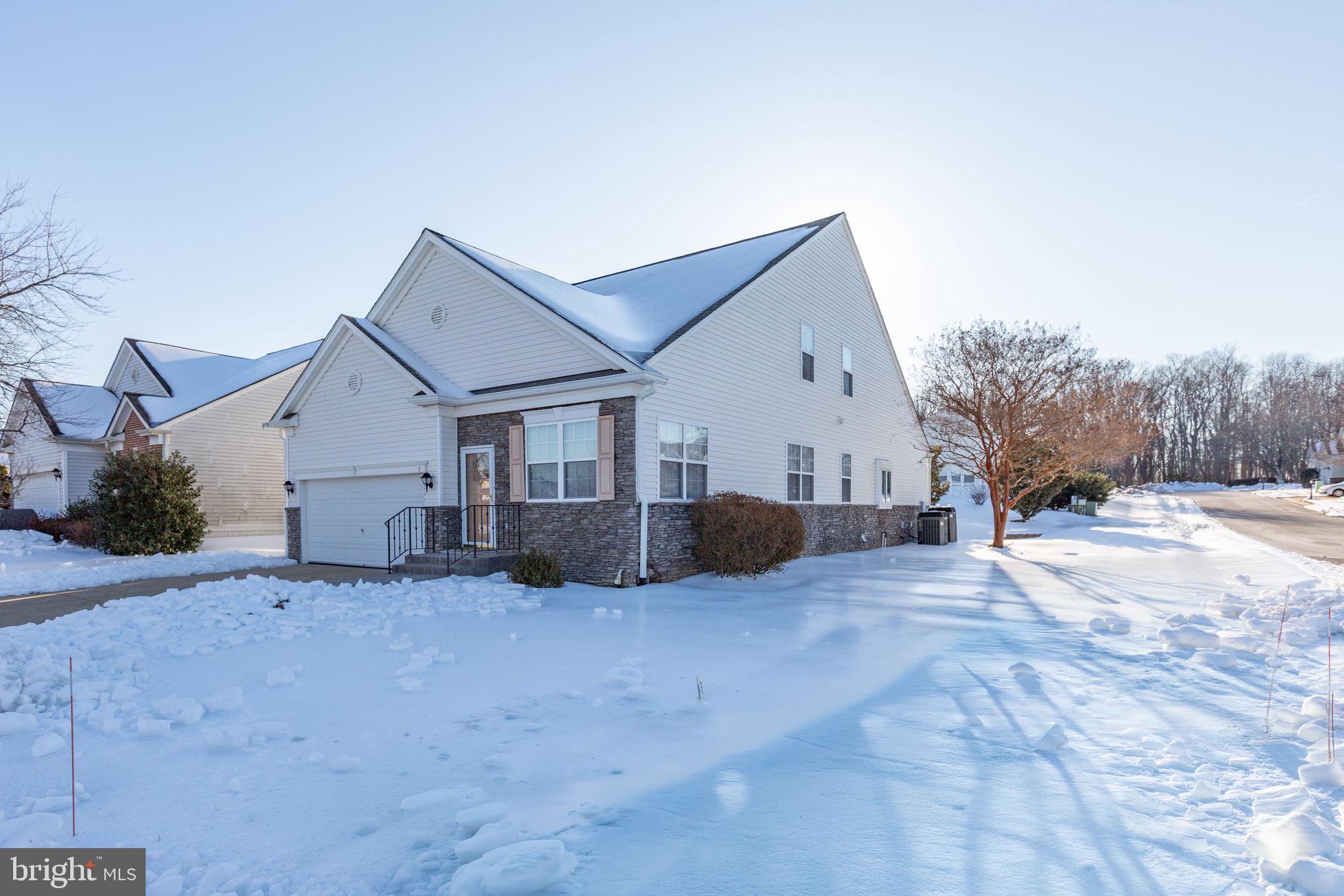 3 CHANTILLY PLACE