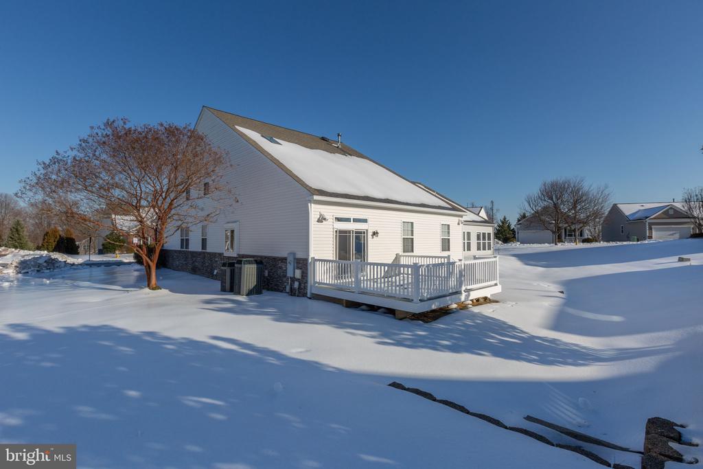 3 CHANTILLY PLACE