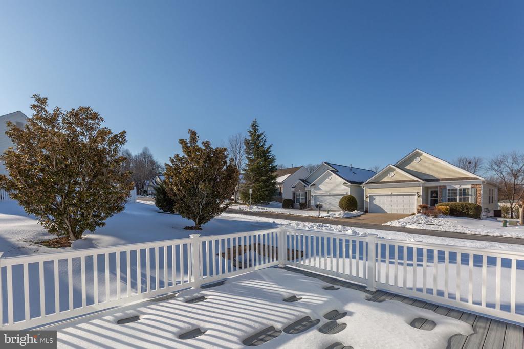 3 CHANTILLY PLACE