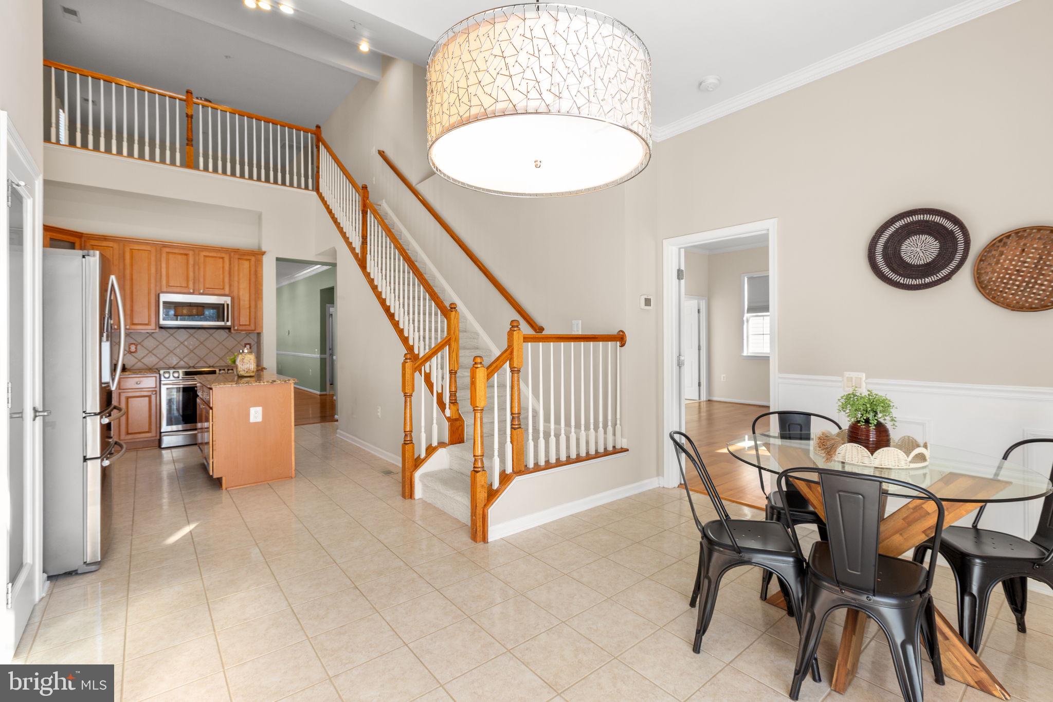 3 CHANTILLY PLACE