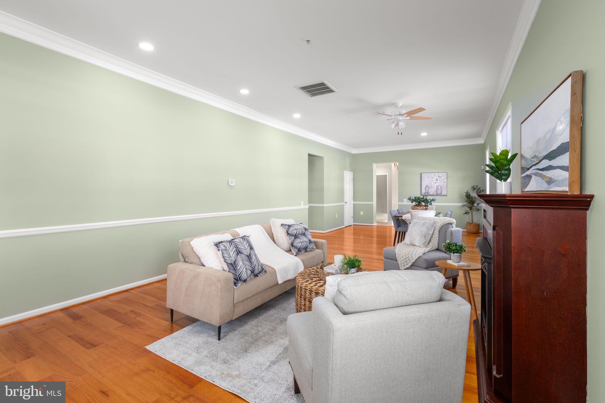 3 CHANTILLY PLACE