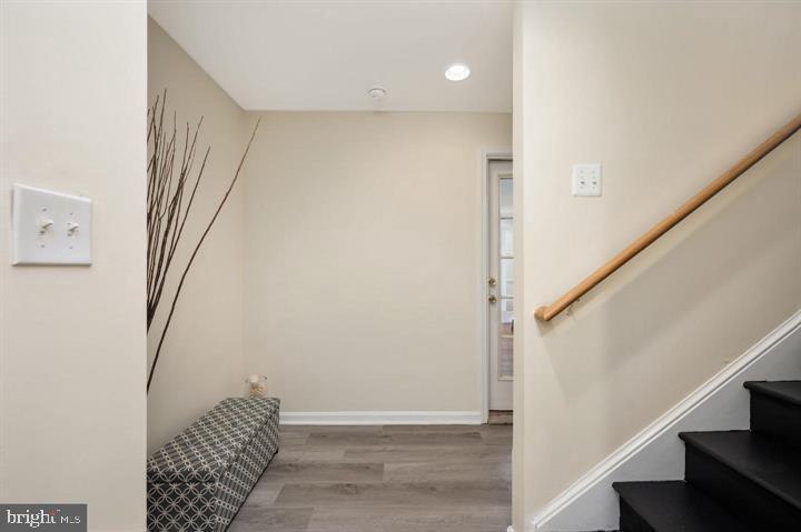 6 RIGGS ROAD