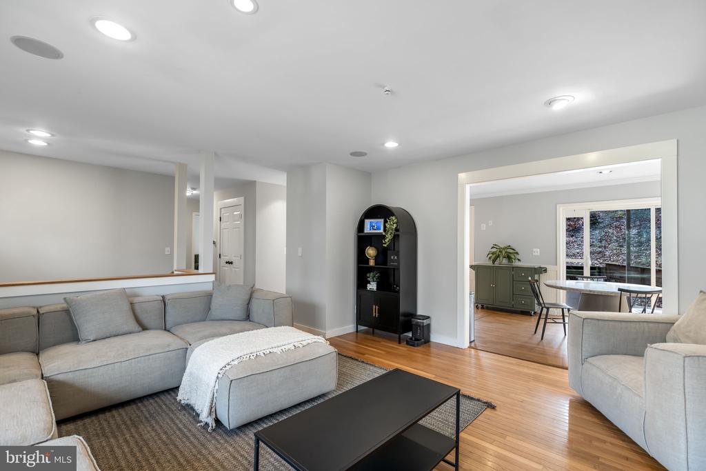 108 COLUMBUS COVE
