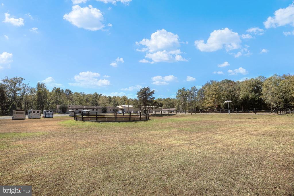 108 COLUMBUS COVE