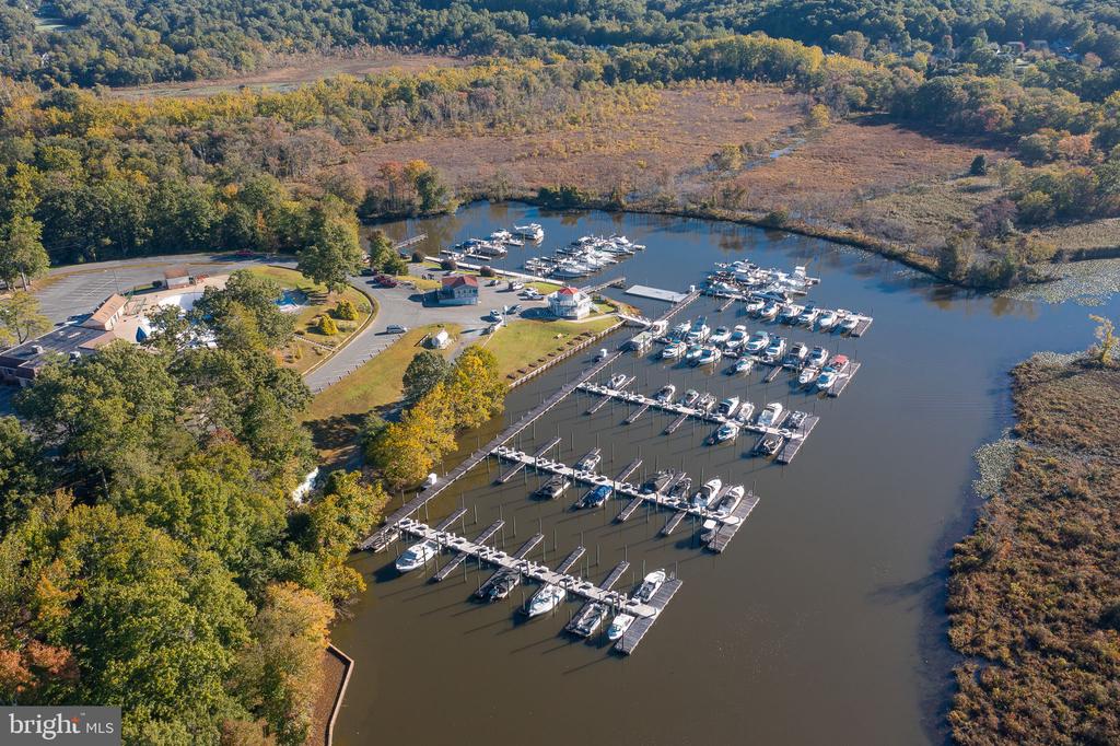 108 COLUMBUS COVE