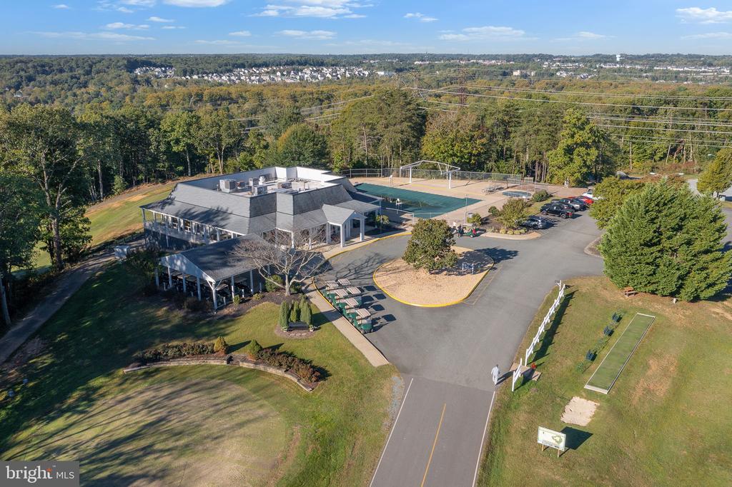 108 COLUMBUS COVE
