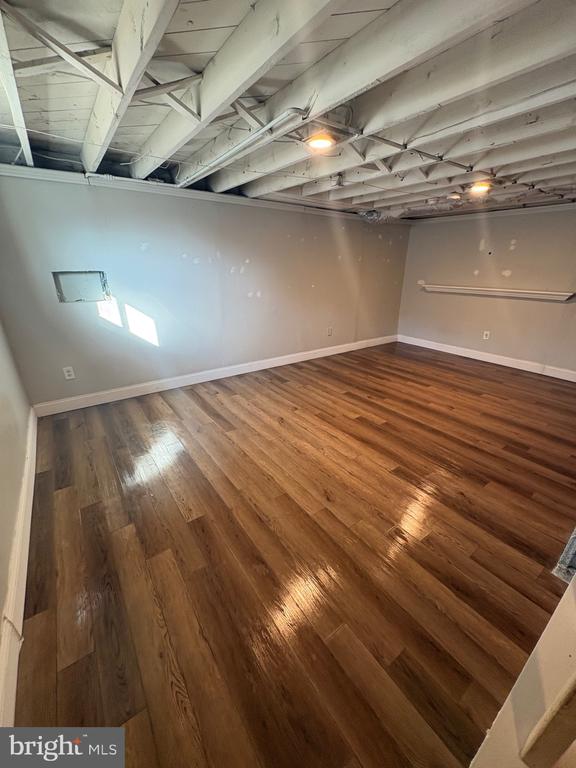 522 WHITE OAK ROAD