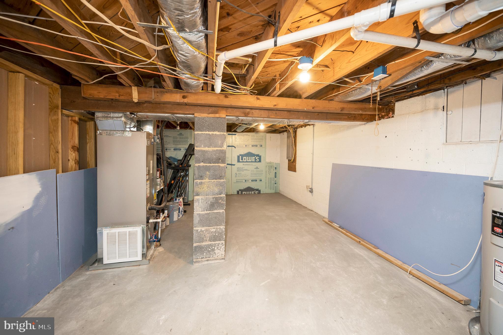 522 WHITE OAK ROAD
