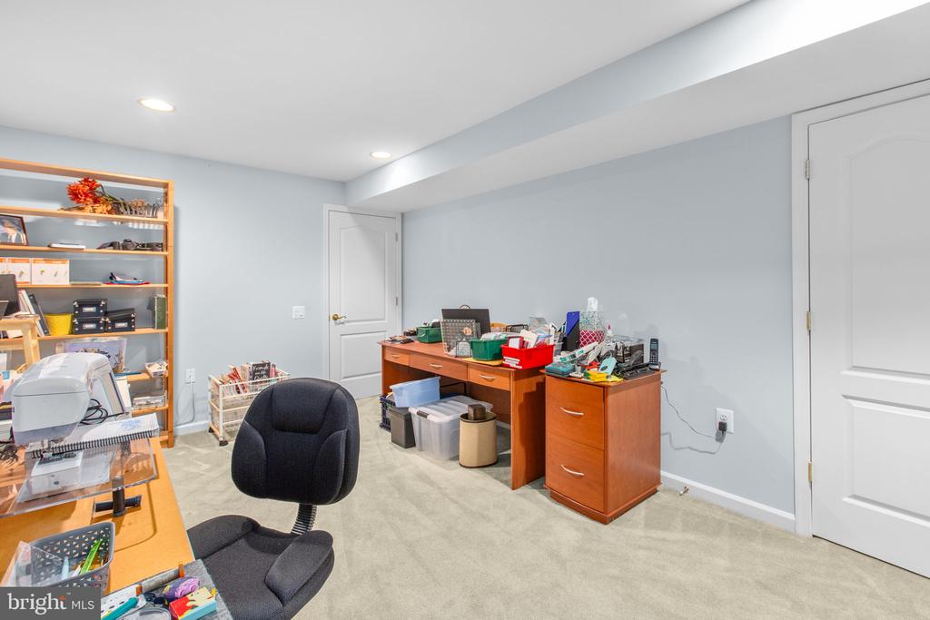 4 COVINGTON DRIVE