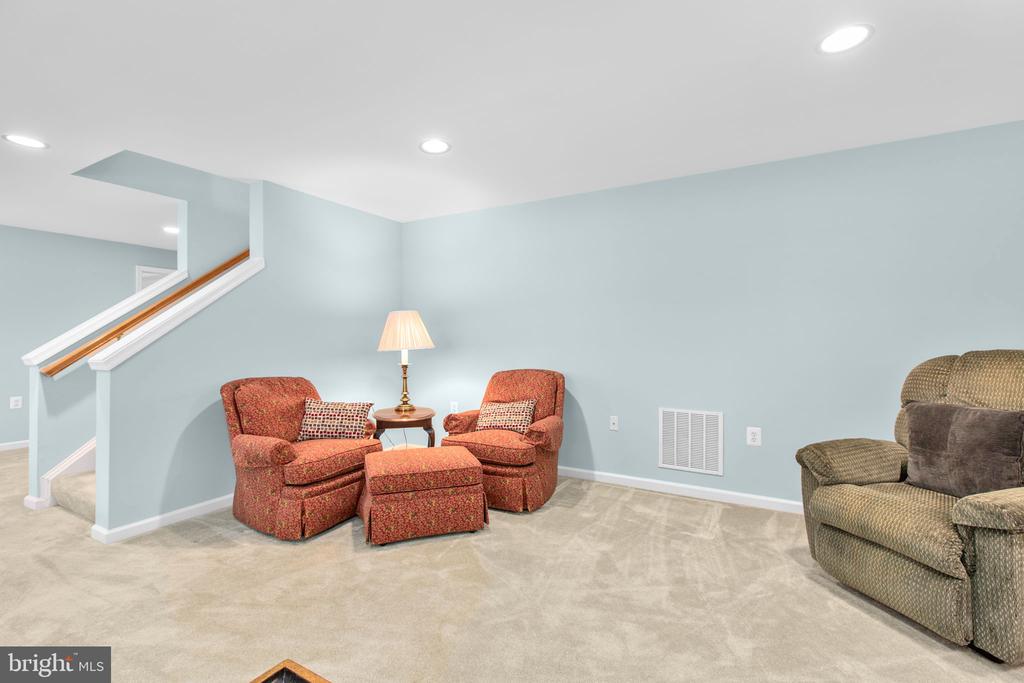 4 COVINGTON DRIVE