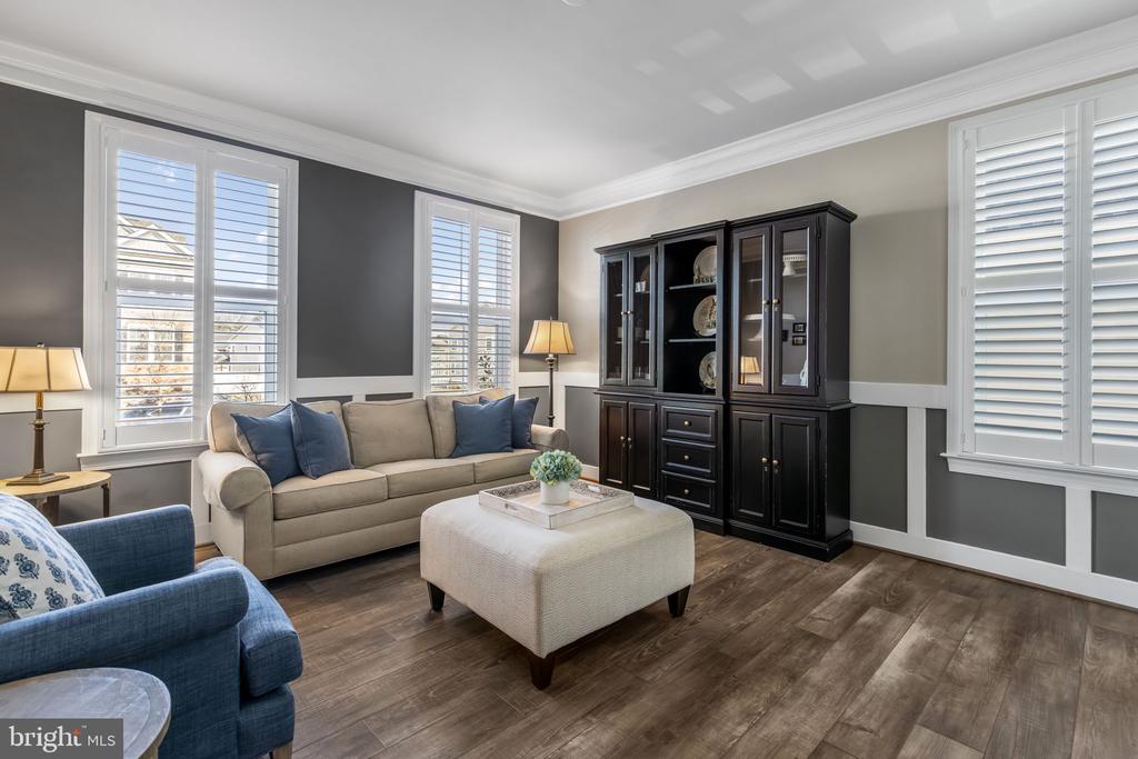 403 SMOKEBUSH DRIVE