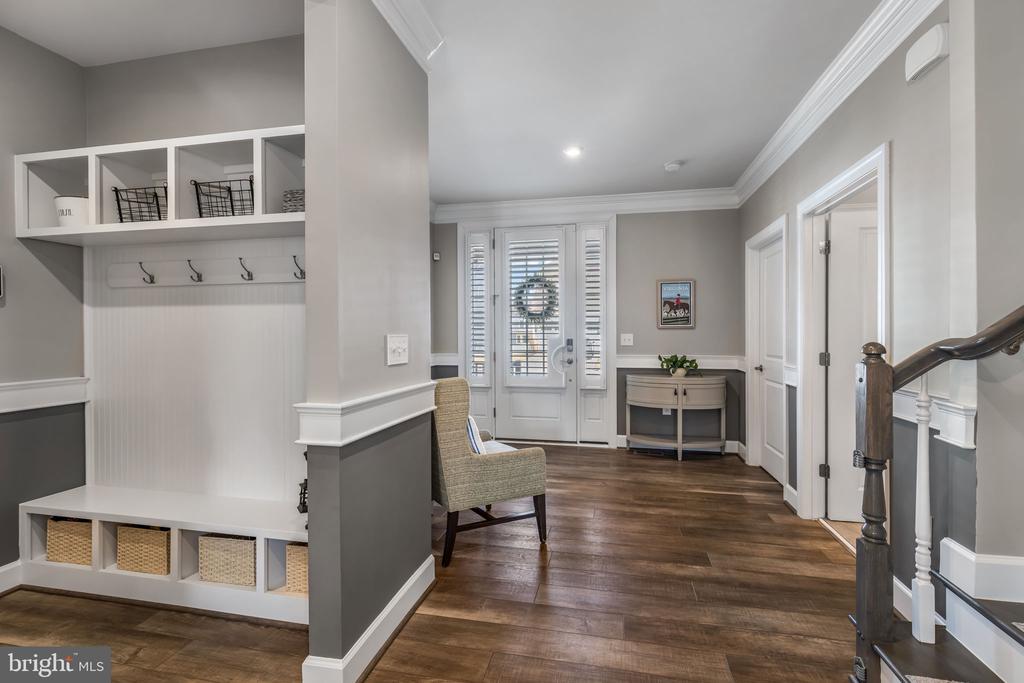 403 SMOKEBUSH DRIVE