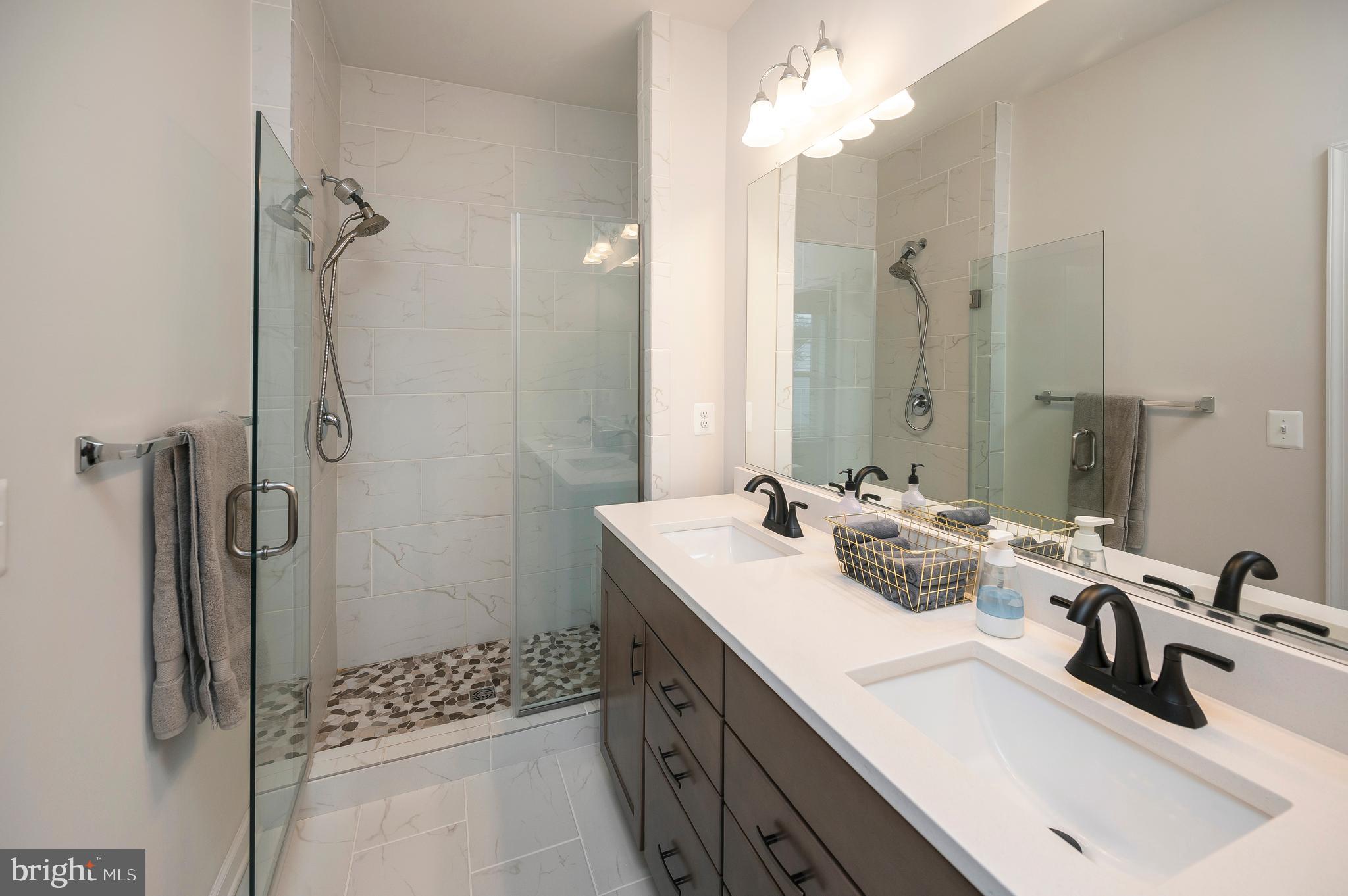 162 SHADED VALLEY COURT