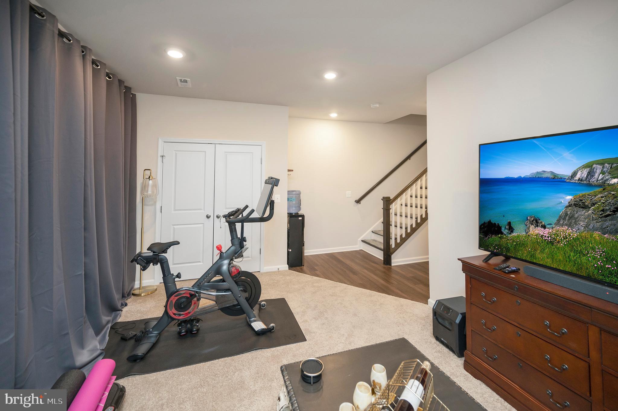 162 SHADED VALLEY COURT